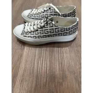 Givenchy Black & White  City‎  Low Sneakers Size 38